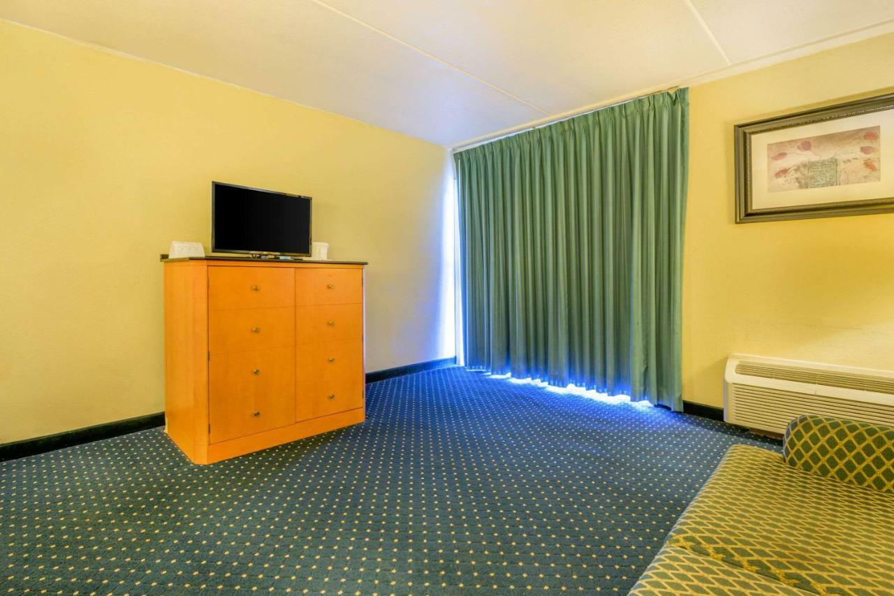 Aire Hotel Lebanon Hershey 외부 사진