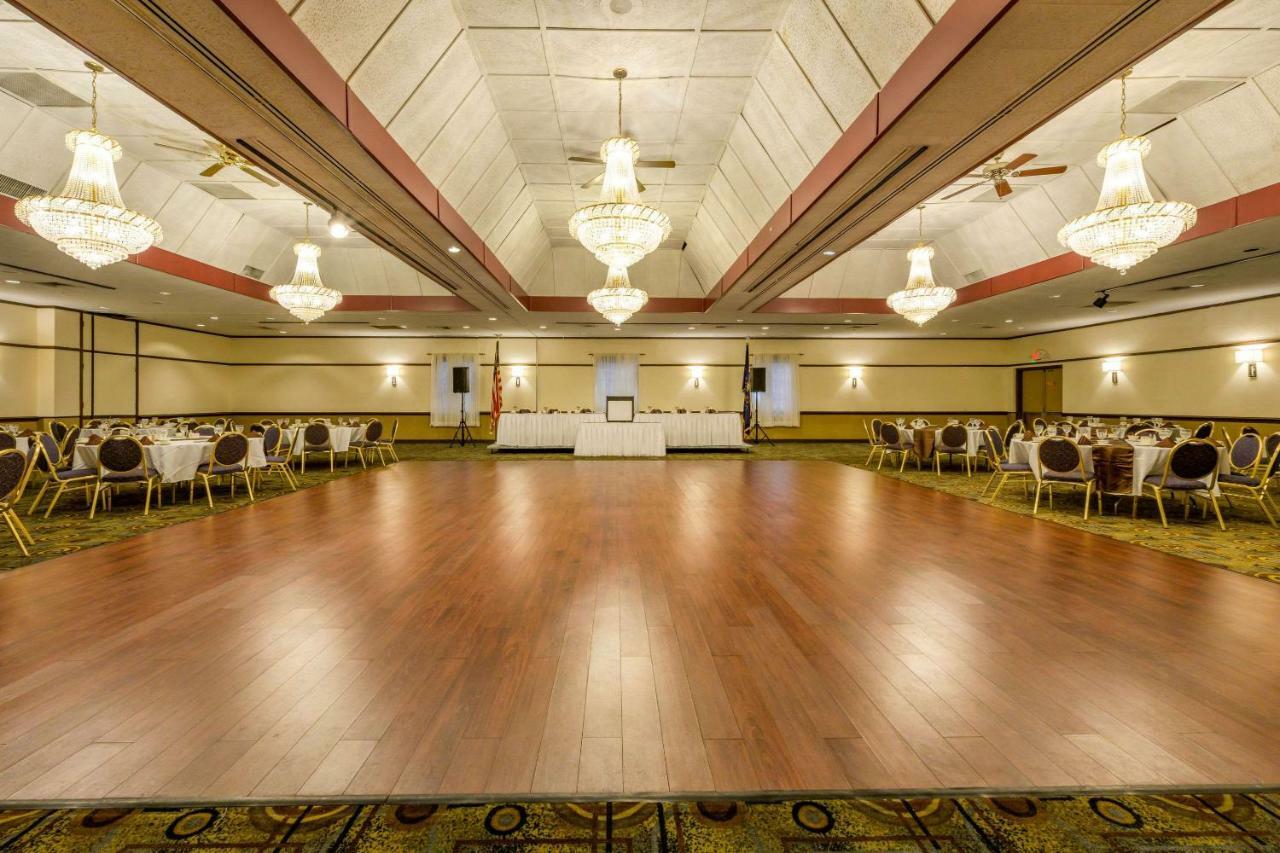 Aire Hotel Lebanon Hershey 외부 사진